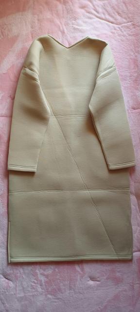 ★【Ray Cassin】レイカズン☆ベージュふわかる柔らか可愛い♪お洒落ウエットスーツ生地♪ダイバー素材♪ノーカラーロングコート < ブランド  ★【Ray Cassin】レイカズン☆ベージュふわかる柔らか可愛い♪お洒落ウエットスーツ生地♪ダイバー素材♪ノーカラーロングコート < ブランドの