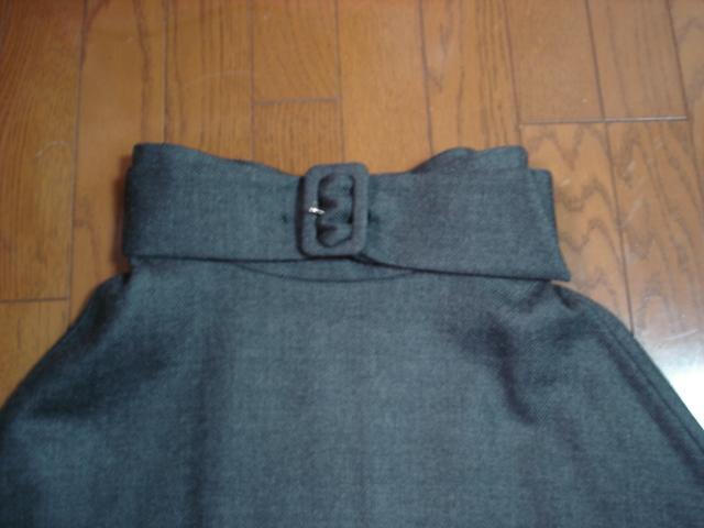 ★ストロベリーフィールズ ウエストデザインウールスカート★着用1・2度!超激安! < ブランド ★ストロベリーフィールズ ウエストデザインウールスカート★着用1・2度!超激安! < ブランドの