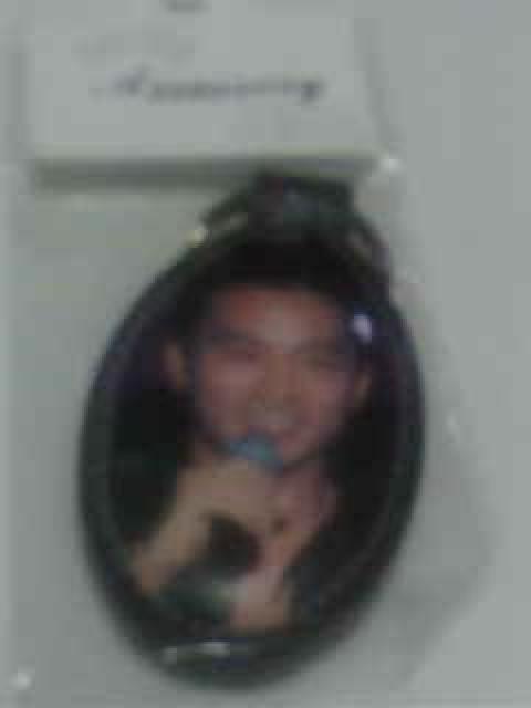 送料込みソン・スンホン 両面写真入り合成皮キーホルダー < タレントグッズ  送料込みソン・スンホン 両面写真入り合成皮キーホルダー < タレントグッズの