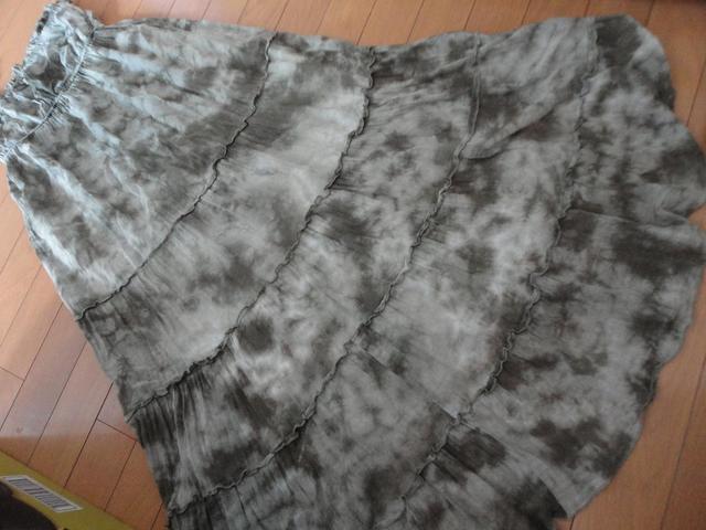 深緑ベースの染めワンピ 美品 < 女性ファッション 深緑ベースの染めワンピ 美品 < 女性ファッションの