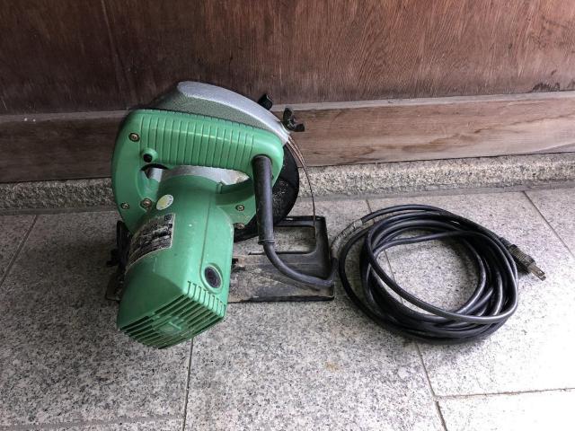 完動品!マキタ電機製作所 丸のこ A < ペット/手芸/園芸  完動品!マキタ電機製作所 丸のこ A < ペット/手芸/園芸の