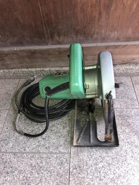 完動品!マキタ電機製作所 丸のこ A < ペット/手芸/園芸  完動品!マキタ電機製作所 丸のこ A < ペット/手芸/園芸の