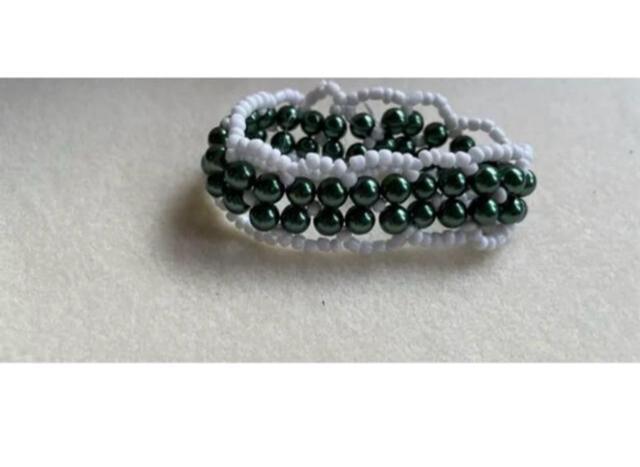 a223   ガラスビーズオシャレネックレス < 女性アクセサリー/時計  a223   ガラスビーズオシャレネックレス < 女性アクセサリー/時計の