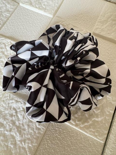 BIGVV ubN^zCg   ANZT[/v 