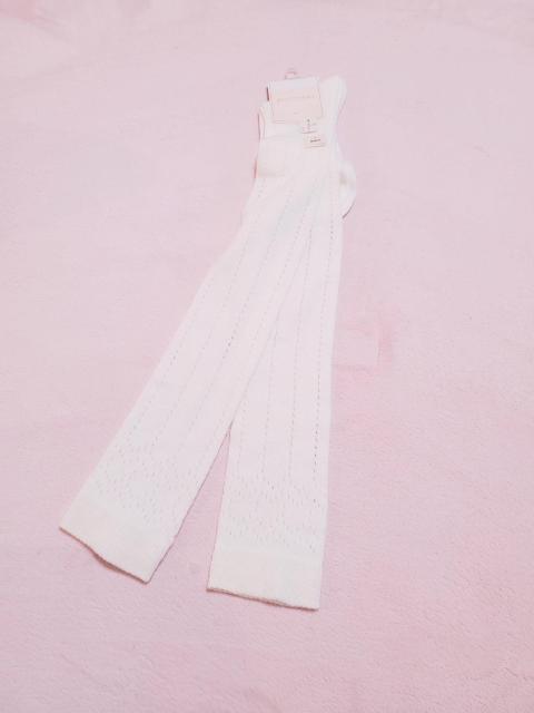 【匿名配送…品名◇衣類】 JILLSTUART ホワイト ロング丈 ニーハイソックス **mii…みぃ** < 女性ファッション 【匿名配送…品名◇衣類】 JILLSTUART ホワイト ロング丈 ニーハイソックス **mii…みぃ** < 女性ファッションの