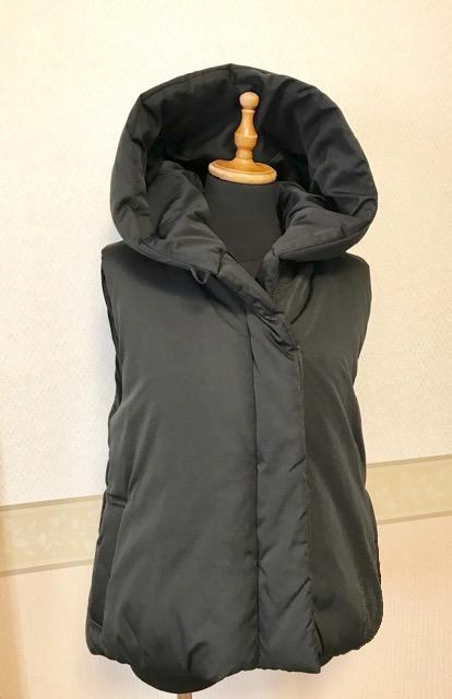 ikka 中綿ダウンベスト 黒 < ブランド ikka 中綿ダウンベスト 黒 < ブランドの