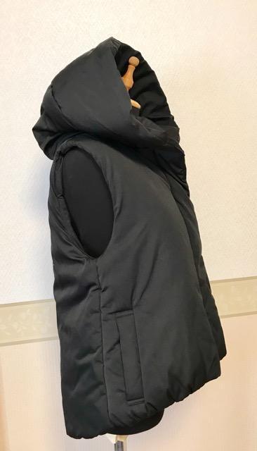 ikka 中綿ダウンベスト 黒 < ブランド ikka 中綿ダウンベスト 黒 < ブランドの