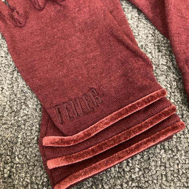 ���� FEILER �t�F�C���[ ��� �O���[�u �� �u�����h�� 