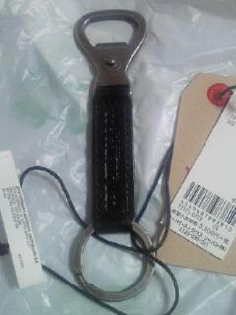 Levi's リーバイス 革 栓抜き キーホルダー ブラック シンプル < ブランド  Levi's リーバイス 革 栓抜き キーホルダー ブラック シンプル  < ブランドの