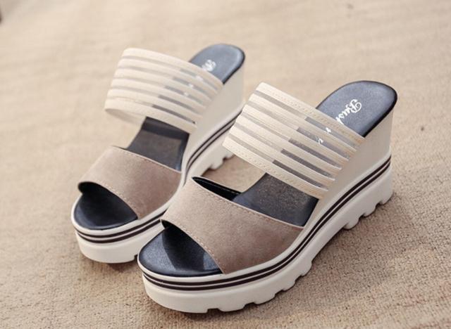 NEW★厚底ウエッジサンダル★BG39 < 女性ファッション  NEW★厚底ウエッジサンダル★BG39 < 女性ファッションの