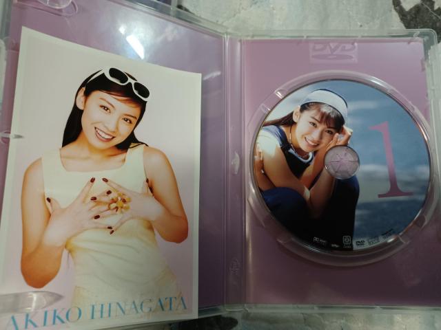 ☆雛形あきこ セレクションDVD-BOX   3枚組 < タレントグッズ  ☆雛形あきこ セレクションDVD-BOX   3枚組 < タレントグッズの