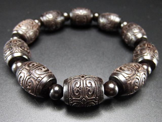 アンティーク檀木如意柄精工彫り約12mm数珠念珠ブレスレット < 男性アクセサリー/時計  アンティーク檀木如意柄精工彫り約12mm数珠念珠ブレスレット < 男性アクセサリー/時計の