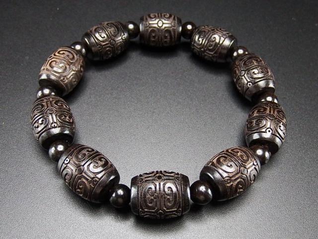 アンティーク檀木如意柄精工彫り約12mm数珠念珠ブレスレット < 男性アクセサリー/時計  アンティーク檀木如意柄精工彫り約12mm数珠念珠ブレスレット < 男性アクセサリー/時計の