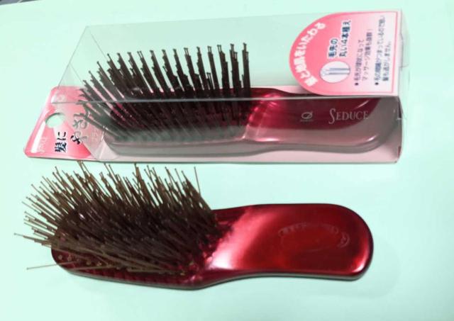 花王のルーネットを愛用されていた方、お待たせです★毛先が球状★セデュウス★ブラッシングブラシ★髪と地肌を労る毛先の丸い4本植え★ < ヘルス/ビューティー  花王のルーネットを愛用されていた方、お待たせです★毛先が球状★セデュウス★ブラッシングブラシ★髪と地肌を労る毛先の丸い4本植え★ < ヘルス/ビューティーの