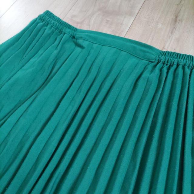 AMERICAN HOLIC�@�O���[���v���[�c�X�J�[�g