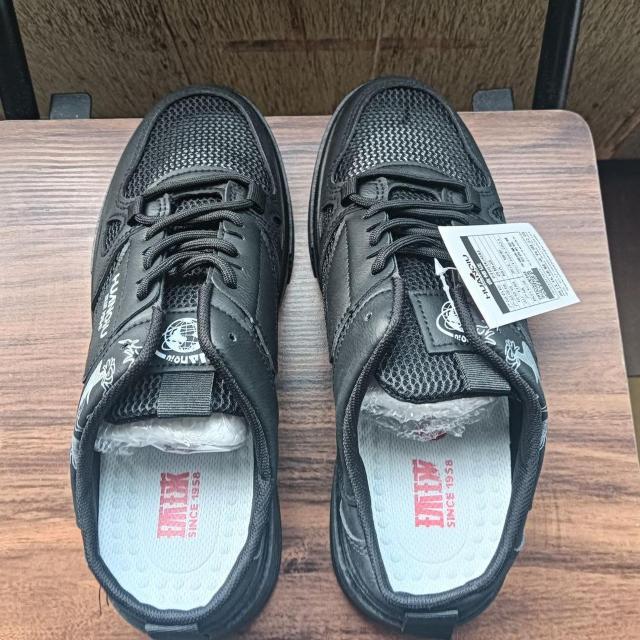 新品 24.5cm レディース スニーカー ブラック シューズ 靴 サボ < 女性ファッション  新品 24.5cm レディース スニーカー ブラック シューズ 靴 サボ < 女性ファッションの