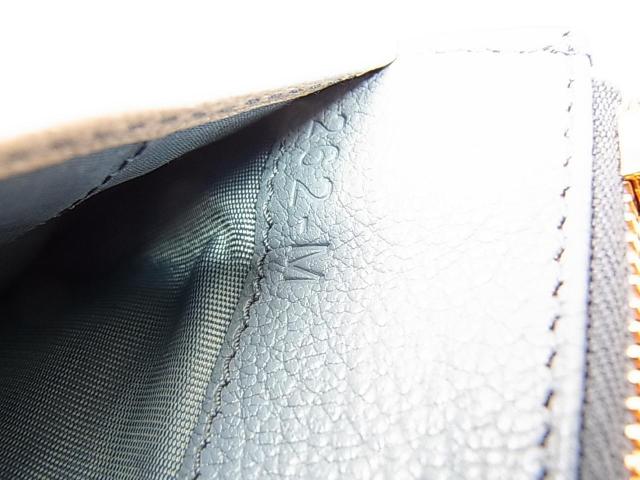 yKizmiu miu ~E~E U[ J[hRCP[XiCgu[jtOgP[X