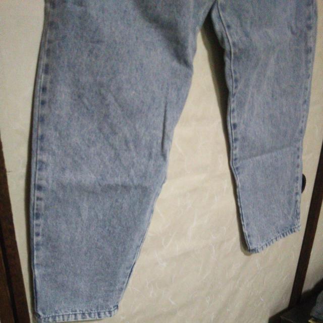 COMMONWARE コモンウエア 2024ssルーズテーパードデニム Lサイズ ユニセックスデニム ウォッシュブルー < 女性ファッション COMMONWARE コモンウエア 2024ssルーズテーパードデニム Lサイズ ユニセックスデニム ウォッシュブルー < 女性ファッションの