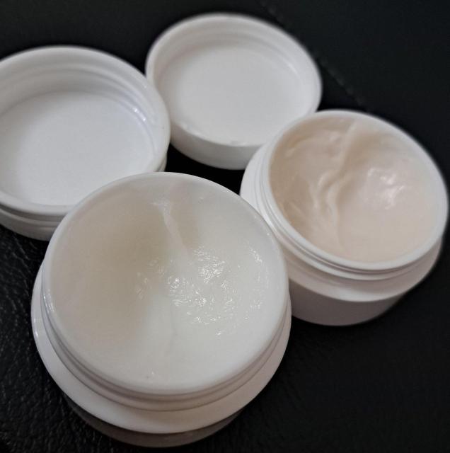 ���ϐ��N���[��6�_ �� �u�����h�� 