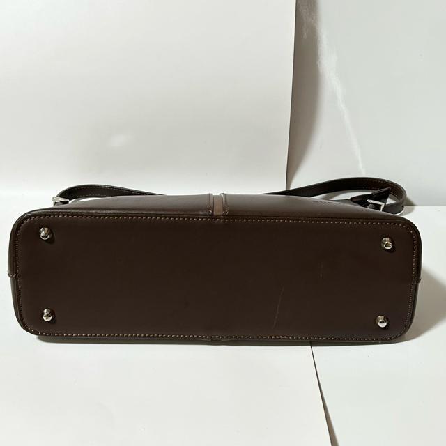 BURBERRY バーバリー ショルダーバッグ 肩掛け バッグ レザー ブラウン シルバー金具 レディース < ブランド BURBERRY バーバリー ショルダーバッグ 肩掛け バッグ レザー ブラウン シルバー金具 レディース < ブランドの