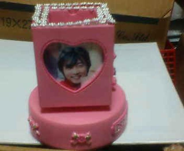 アン・ジェウクペン立てオルゴール < タレントグッズ アン・ジェウクペン立てオルゴール < タレントグッズの