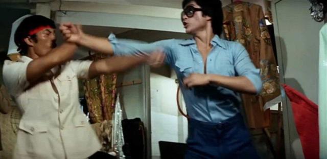 新品〓☆マイク・レメディオス『ブルース・リー死亡遊戯』☆ < CD/DVD/ビデオ  新品〓☆マイク・レメディオス『ブルース・リー死亡遊戯』☆ < CD/DVD/ビデオの