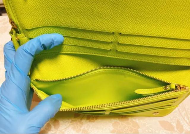 ルイヴィトン モノグラム 長財布 新品に近い美品 < ブランド  ルイヴィトン モノグラム 長財布 新品に近い美品 < ブランドの