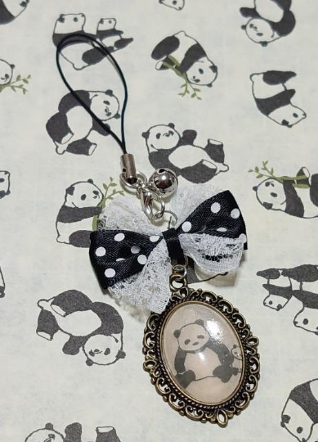 ハンドメイド♪カボションチャームストラップ★パンダ・ドットリボン★@【クリスマスオーナメントにも】 < ペット/手芸/園芸 ハンドメイド♪カボションチャームストラップ★パンダ・ドットリボン★@【クリスマスオーナメントにも】 < ペット/手芸/園芸の