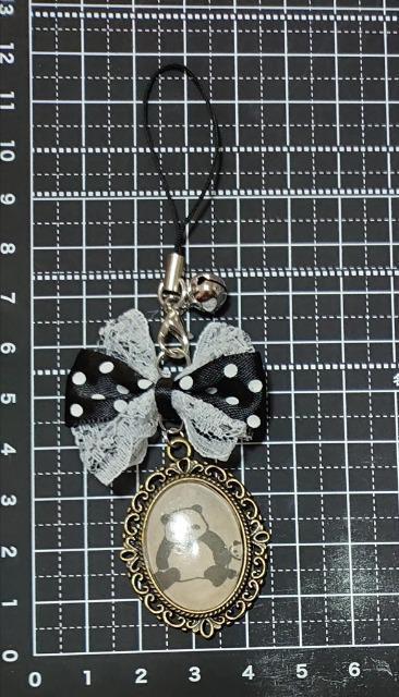 ハンドメイド♪カボションチャームストラップ★パンダ・ドットリボン★@【クリスマスオーナメントにも】 < ペット/手芸/園芸 ハンドメイド♪カボションチャームストラップ★パンダ・ドットリボン★@【クリスマスオーナメントにも】 < ペット/手芸/園芸の