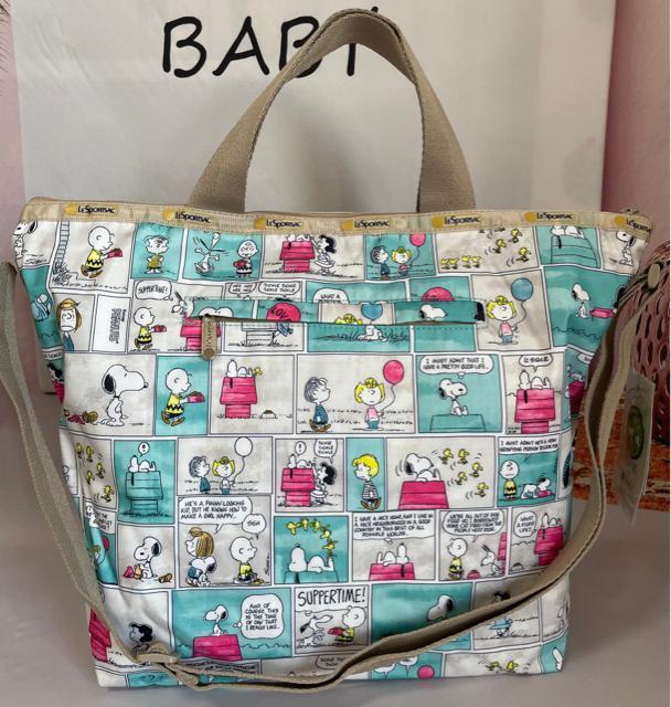 ★新品★LeSportsac レスポートサック スヌーピー SNOOPY トートバッグ ショルダーバッグ 2WAYトート 4360 < 女性ファッション  ★新品★LeSportsac レスポートサック スヌーピー SNOOPY トートバッグ ショルダーバッグ 2WAYトート 4360 < 女性ファッションの