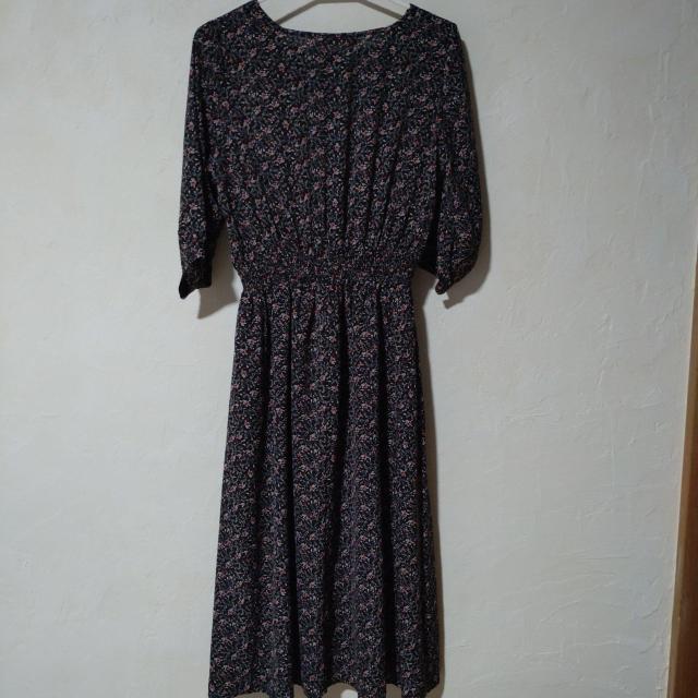 レイカズン ブラック花柄ワンピース < ブランド レイカズン ブラック花柄ワンピース < ブランドの