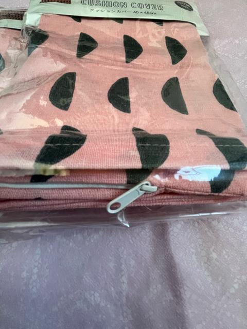 クッションカバー!2枚セット!新品!45×45センチ!ファスナー式!同色柄です。 < インテリア/ライフ クッションカバー!2枚セット!新品!45×45センチ!ファスナー式!同色柄です。 < インテリア/ライフの