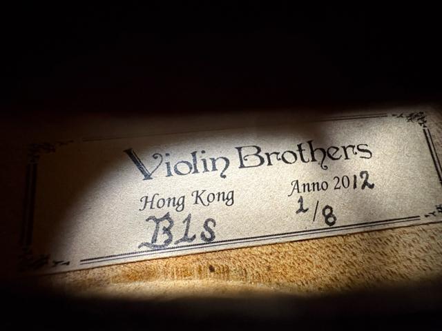 Violin Brothers香港B1S 2012年1/8美品1915-02-1 < ホビー Violin Brothers香港B1S 2012年1/8美品1915-02-1 < ホビーの