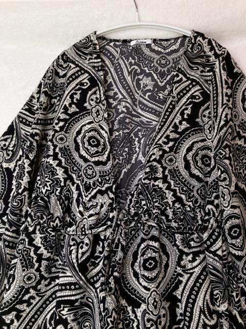 Suneue ボタニカル バンダナ柄 ロング ガウン はおり トップス M 羽織 N2m < 女性ファッション  Suneue ボタニカル バンダナ柄 ロング ガウン はおり トップス M 羽織 N2m < 女性ファッションの