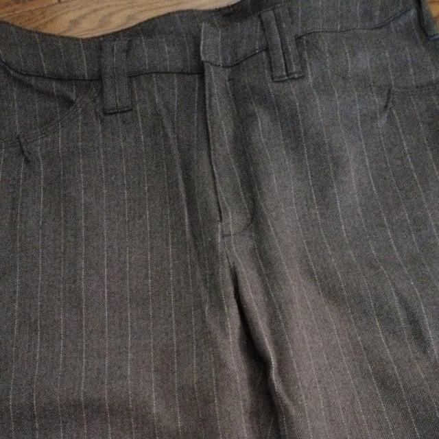グレー ストライプ パンツ 秋冬 美品 股下53.5cm LLサイズ < 女性ファッション グレー ストライプ パンツ 秋冬 美品 股下53.5cm LLサイズ < 女性ファッションの