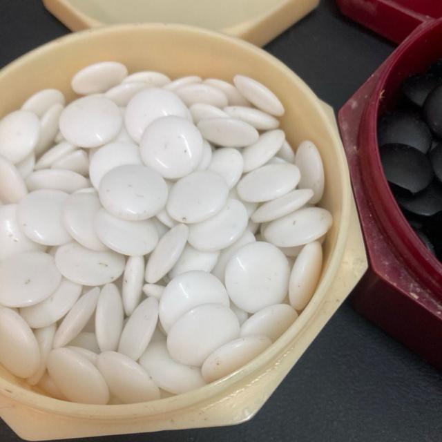 碁石 ミニサイズ 棲太栄 < おもちゃ 碁石 ミニサイズ 棲太栄 < おもちゃの