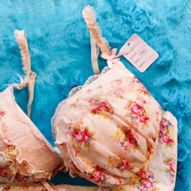 エロcute。。。F80×L。。。フラワー柄シフォンブラジャー&ショーツセット。。大きいサイズグラマー。。お花柄清純姫ちゃん。。 < 女性ファッション  エロcute。。。F80×L。。。フラワー柄シフォンブラジャー&ショーツセット。。大きいサイズグラマー。。お花柄清純姫ちゃん。。 < 女性ファッションの