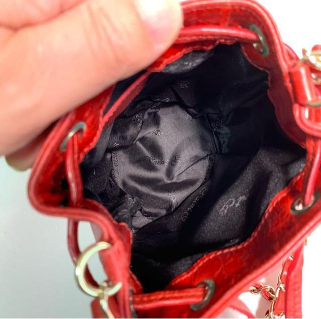 saintG 本革 赤 巾着型 チェーンバッグ ショルダーバッグ ゴールド金具 ミニバッグ < 女性ファッション saintG 本革 赤 巾着型 チェーンバッグ ショルダーバッグ ゴールド金具 ミニバッグ < 女性ファッションの