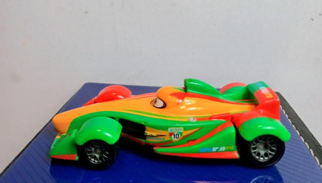 トミカディズニーカーズ リップクラッチゴンスキー < ホビー トミカディズニーカーズ リップクラッチゴンスキー < ホビーの