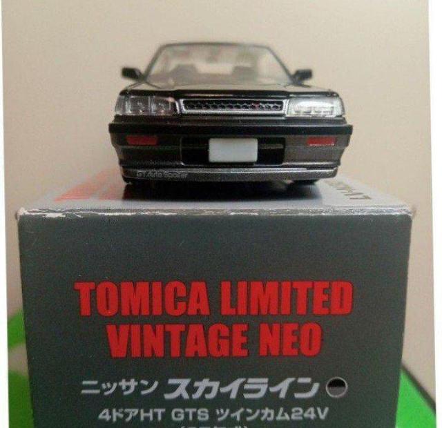 トミカリミテッドヴィンテージ日産スカイライン4ドアHTGTSツインカム24 < ホビー  トミカリミテッドヴィンテージ日産スカイライン4ドアHTGTSツインカム24 < ホビーの