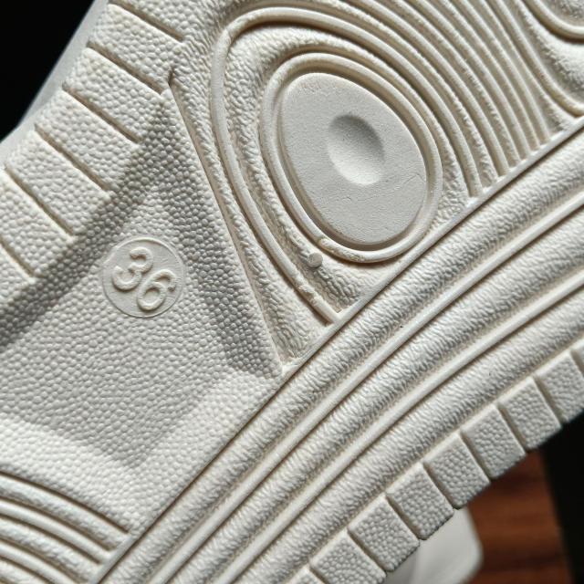 新品 23cm レディース スニーカー ホワイト シューズ 靴 カジュアル 厚底 < 女性ファッション 新品 23cm レディース スニーカー ホワイト シューズ 靴 カジュアル 厚底 < 女性ファッションの