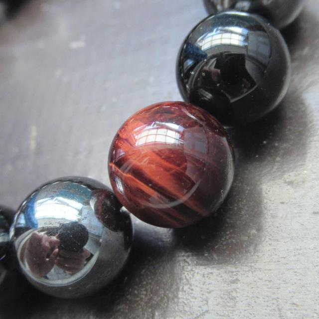 龍彫水晶xレッドタイガーアイxオニキスxヘマタイトブレスレット 天然石 パワーストーン < 男性アクセサリー/時計 龍彫水晶xレッドタイガーアイxオニキスxヘマタイトブレスレット 天然石 パワーストーン < 男性アクセサリー/時計の