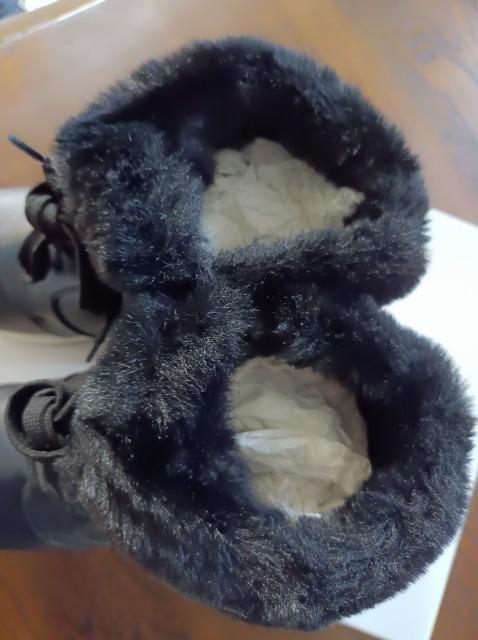 KiBERA★ボディバランスムートンハイカットスニーカー★新品同様★安定履き心地あるきやすさ抜群★キビラ★オススメ★抗菌蓄熱保温 < 女性ファッション  KiBERA★ボディバランスムートンハイカットスニーカー★新品同様★安定履き心地あるきやすさ抜群★キビラ★オススメ★抗菌蓄熱保温 < 女性ファッションの