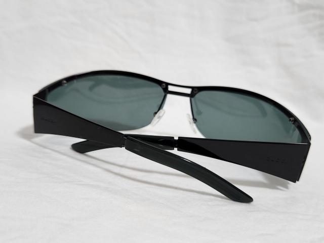 正規美 グッチ Gロゴ フルメタルフレームサングラス 黒 グラマラスハイカーブアイウェア 付属有 シャイニーメタリック クラシック < ブランド  正規美 グッチ Gロゴ フルメタルフレームサングラス 黒 グラマラスハイカーブアイウェア 付属有 シャイニーメタリック クラシック < ブランドの