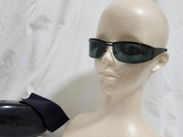 正規美 グッチ Gロゴ フルメタルフレームサングラス 黒 グラマラスハイカーブアイウェア 付属有 シャイニーメタリック クラシック < ブランド  正規美 グッチ Gロゴ フルメタルフレームサングラス 黒 グラマラスハイカーブアイウェア 付属有 シャイニーメタリック クラシック < ブランドの