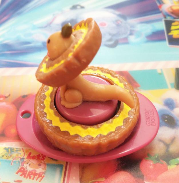 ミスタードーナツキッズセットポン・デ・ライオンとなかまたちチョロQ & Pop'nカーエリマキファッションポップンカー難有り < ホビー  ミスタードーナツキッズセットポン・デ・ライオンとなかまたちチョロQ & Pop'nカーエリマキファッションポップンカー難有り < ホビーの