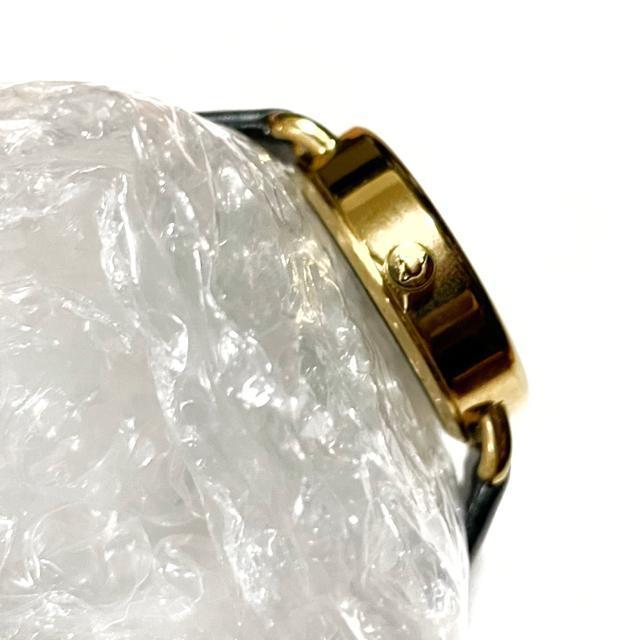 ヴィヴィアンウエストウッド オーブ クオーツ アナログ ウォッチ 腕時計 < 女性アクセサリー/時計 ヴィヴィアンウエストウッド オーブ クオーツ アナログ ウォッチ 腕時計 < 女性アクセサリー/時計の