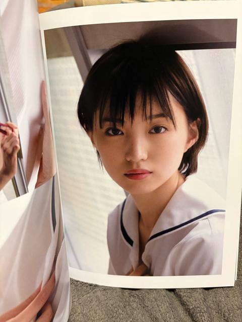 タンス整理品 おまとめOK タレントグッズ 元乃木坂46 太田夢莉さん写真集 送料込み < タレントグッズ  タンス整理品 おまとめOK タレントグッズ 元乃木坂46 太田夢莉さん写真集 送料込み < タレントグッズの