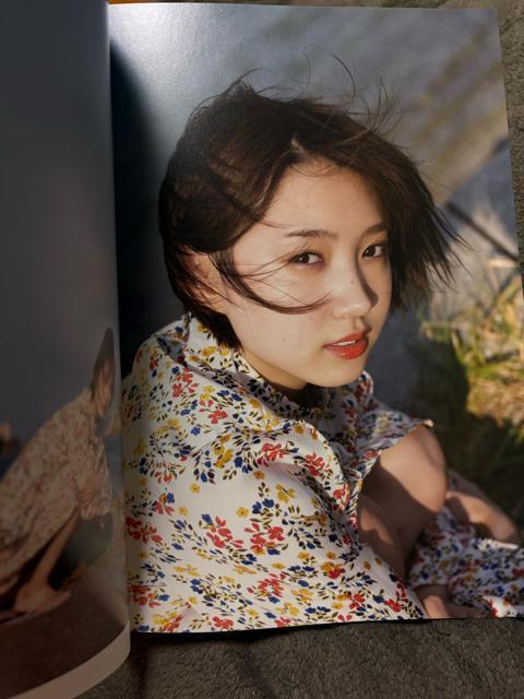 タンス整理品 おまとめOK タレントグッズ 元乃木坂46 太田夢莉さん写真集 送料込み < タレントグッズ  タンス整理品 おまとめOK タレントグッズ 元乃木坂46 太田夢莉さん写真集 送料込み < タレントグッズの