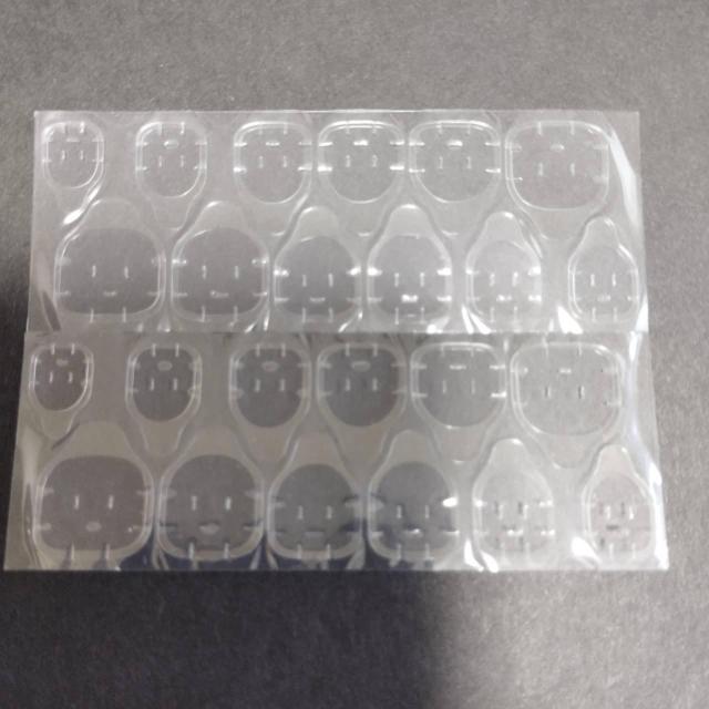 トラ模様♪クラウン リボン バタフライ キティちゃん ネイルチップ < 香水/コスメ/ネイル トラ模様♪クラウン リボン バタフライ キティちゃん ネイルチップ < 香水/コスメ/ネイルの